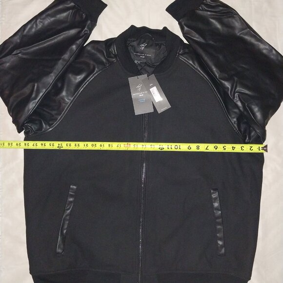 NWT Shaquille O’Neal Black Full-Zip Jacket (Size XL) - Picture 2 of 7